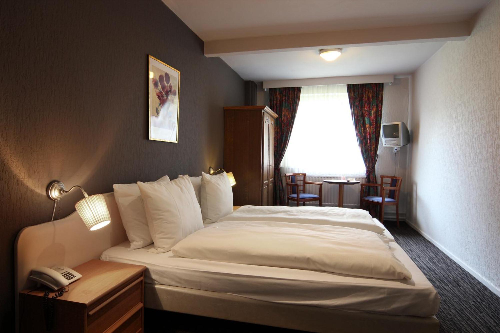Grand Hotel Monopole Валкенбург Номер фото